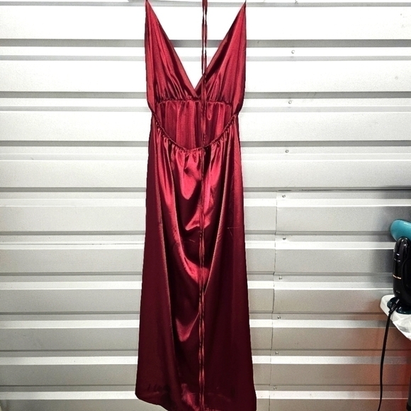 Jeykay Satin Burgandy Halter Maxi Dress - Picture 4 of 8